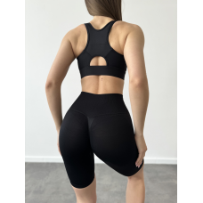 Спортивний базовий кроп топ на змійці спереду чорний топ бра